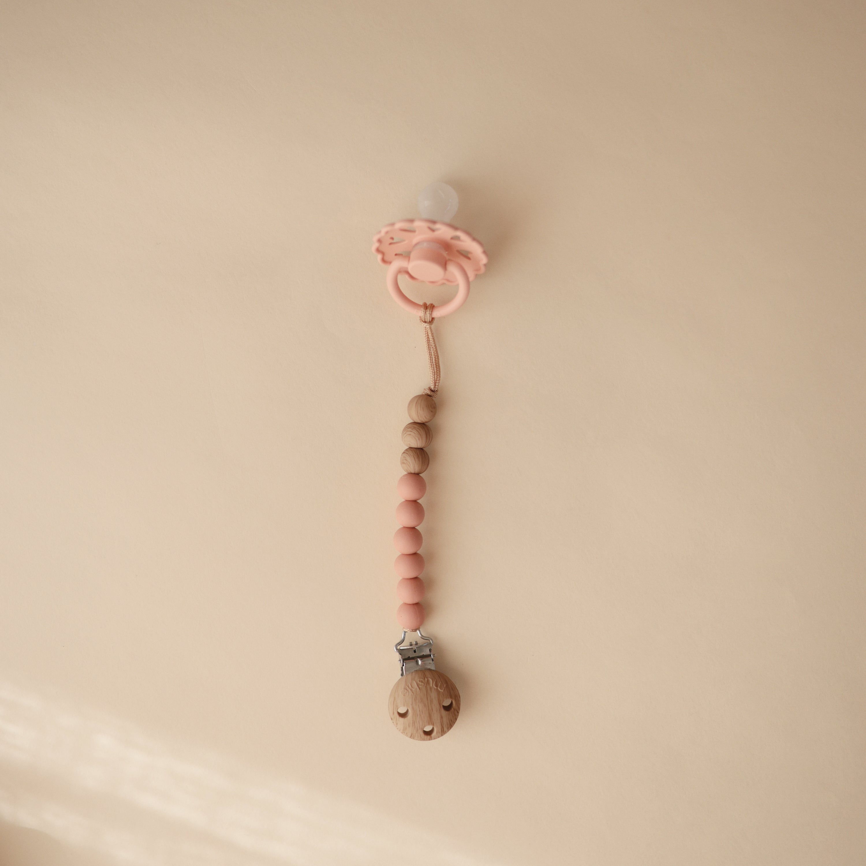 Image of Silicone Pacifier Clip | Eva